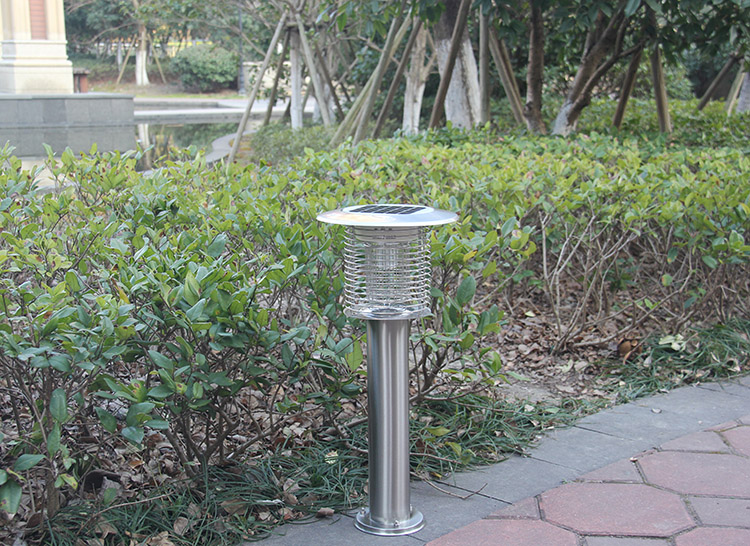 公園里的驅(qū)蚊燈使用效果如何？?jī)?yōu)點(diǎn)和缺點(diǎn)分析